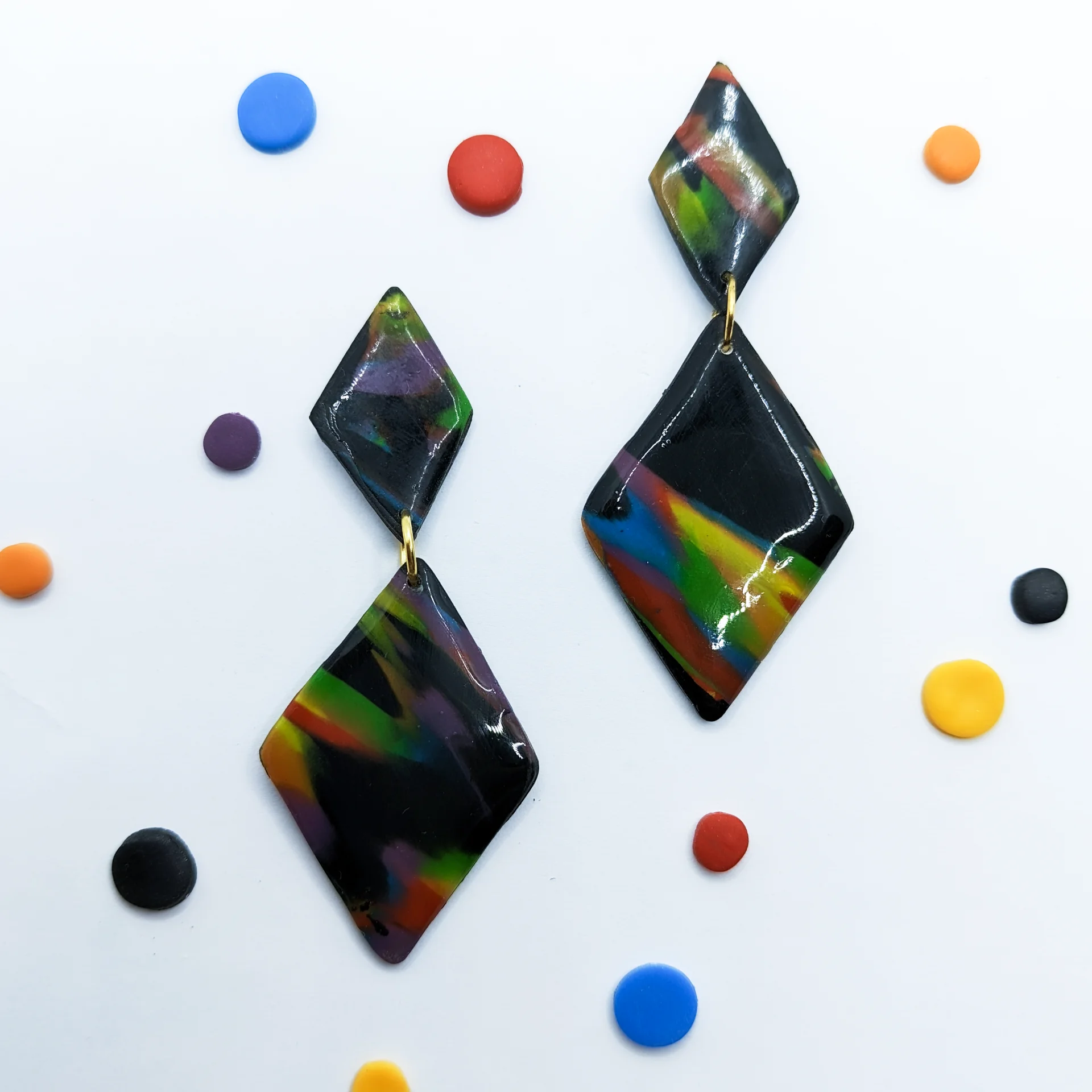 Pendientes negros rayas rombo