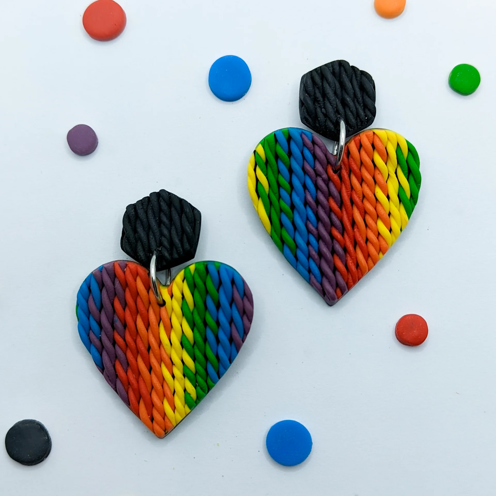 Pendiente orgullo tejido corazon grand