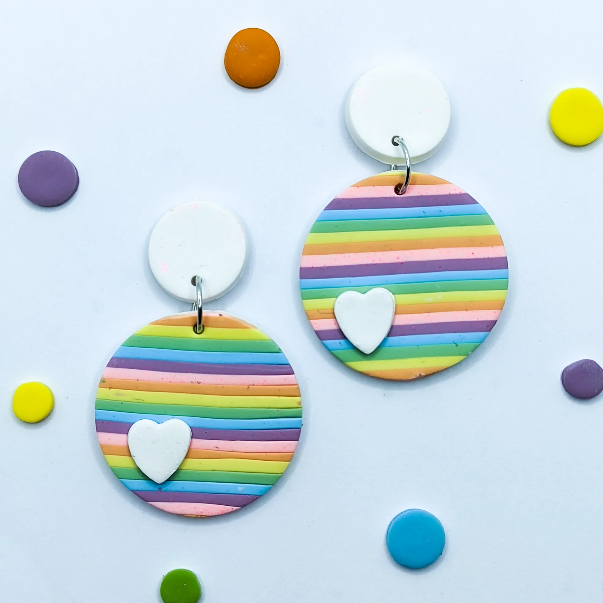 orgullo circulo corazon pastel